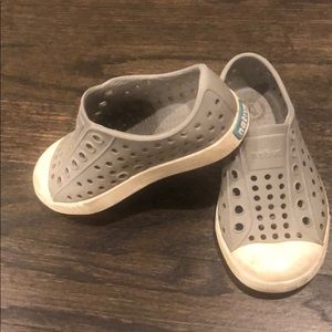 Native toddler water shoes